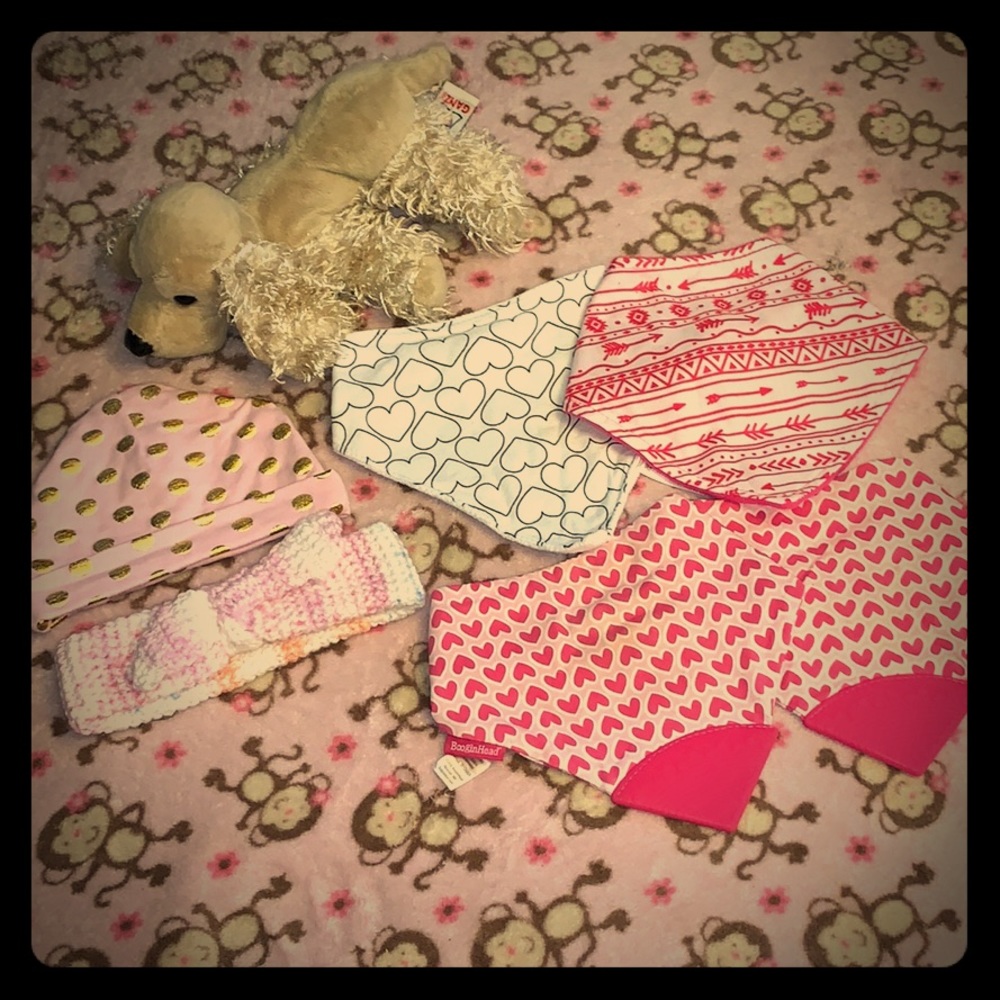 Infant Girl Bibs, Hat, Headband & Stuffed Animal💕